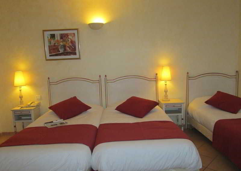 Hotel Ariane Istres Exterior foto